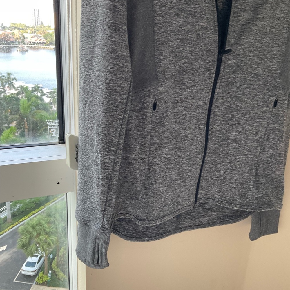 Jacket - Picture 6 of 6